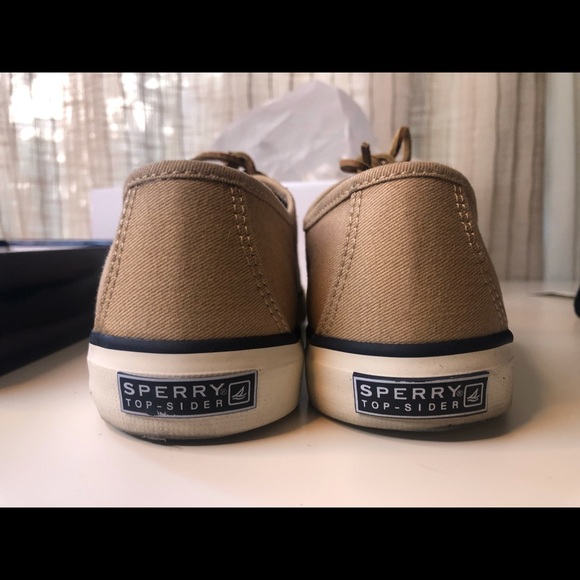 SPERRY SEACOAST TAN CASUAL SNEAKER 7.5 with BOX - Picture 5 of 8